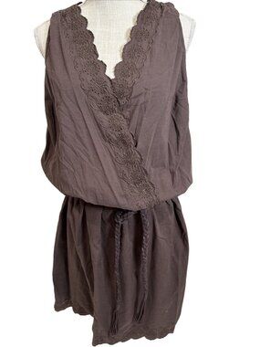 Tommy Hilfiger Sleeveless V-Neck Belted Eyelet Trim Dress Brown Knee-High 16